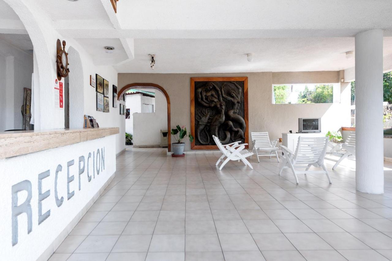 Oyo Hotel Belmar,Caleta, Acapulco Bagian luar foto