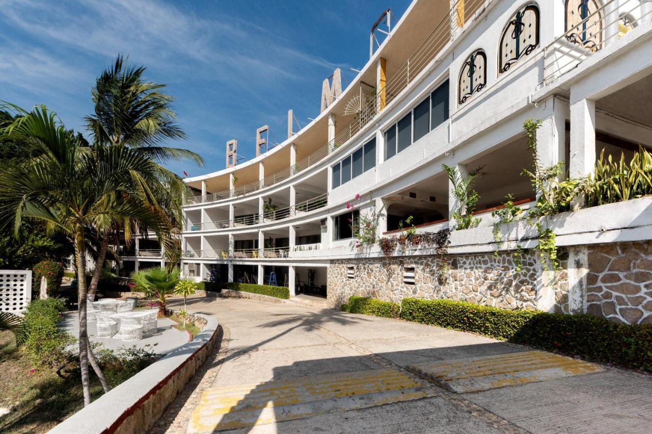 Oyo Hotel Belmar,Caleta, Acapulco Bagian luar foto